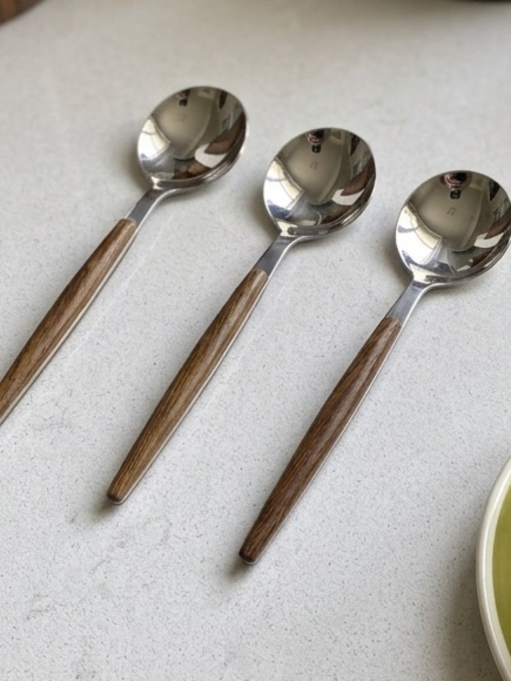Set of 3 Lightweight Wooden‑Handle Spoons – Minimalist Kitchen Utensils